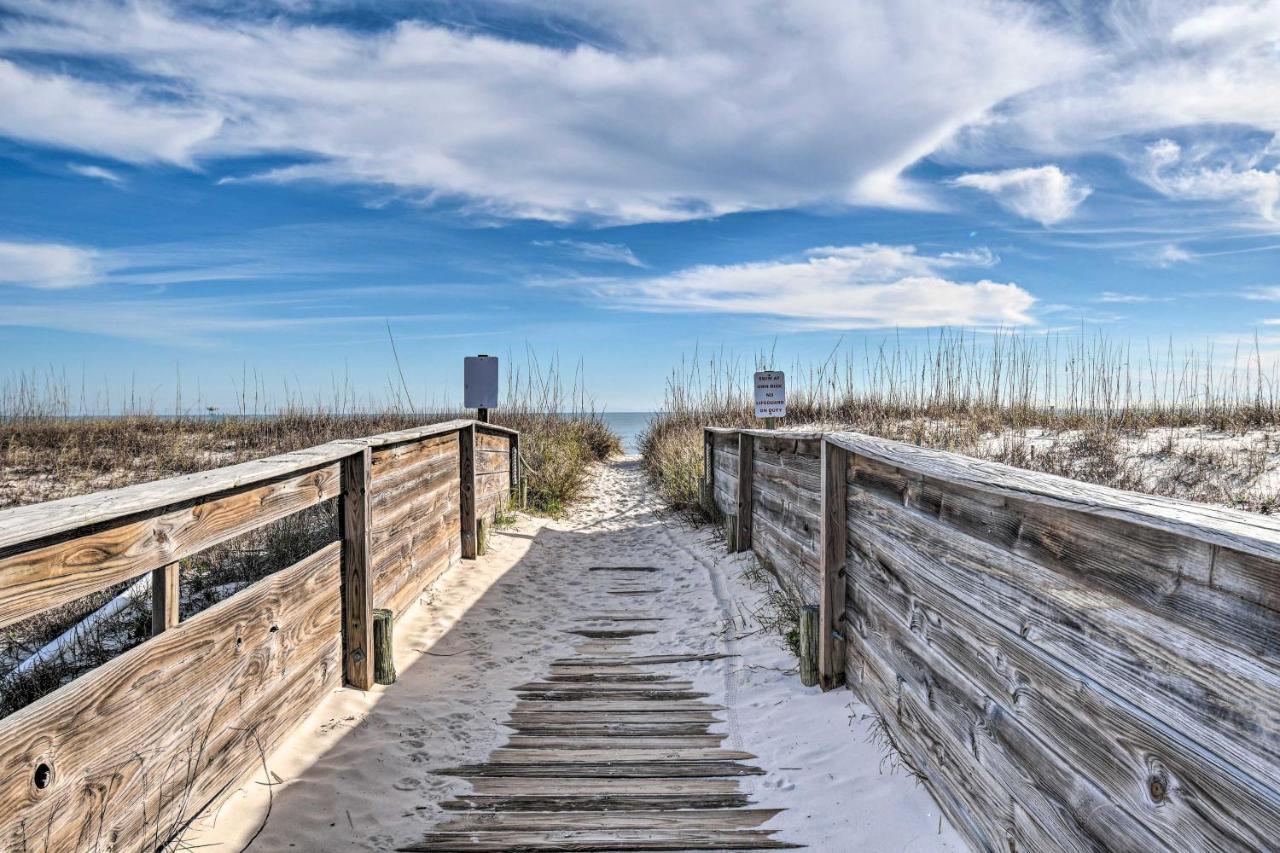 Ferienwohnung Coastal Getaway Pool Access And Steps To Beach Gulf Shores Exterior foto